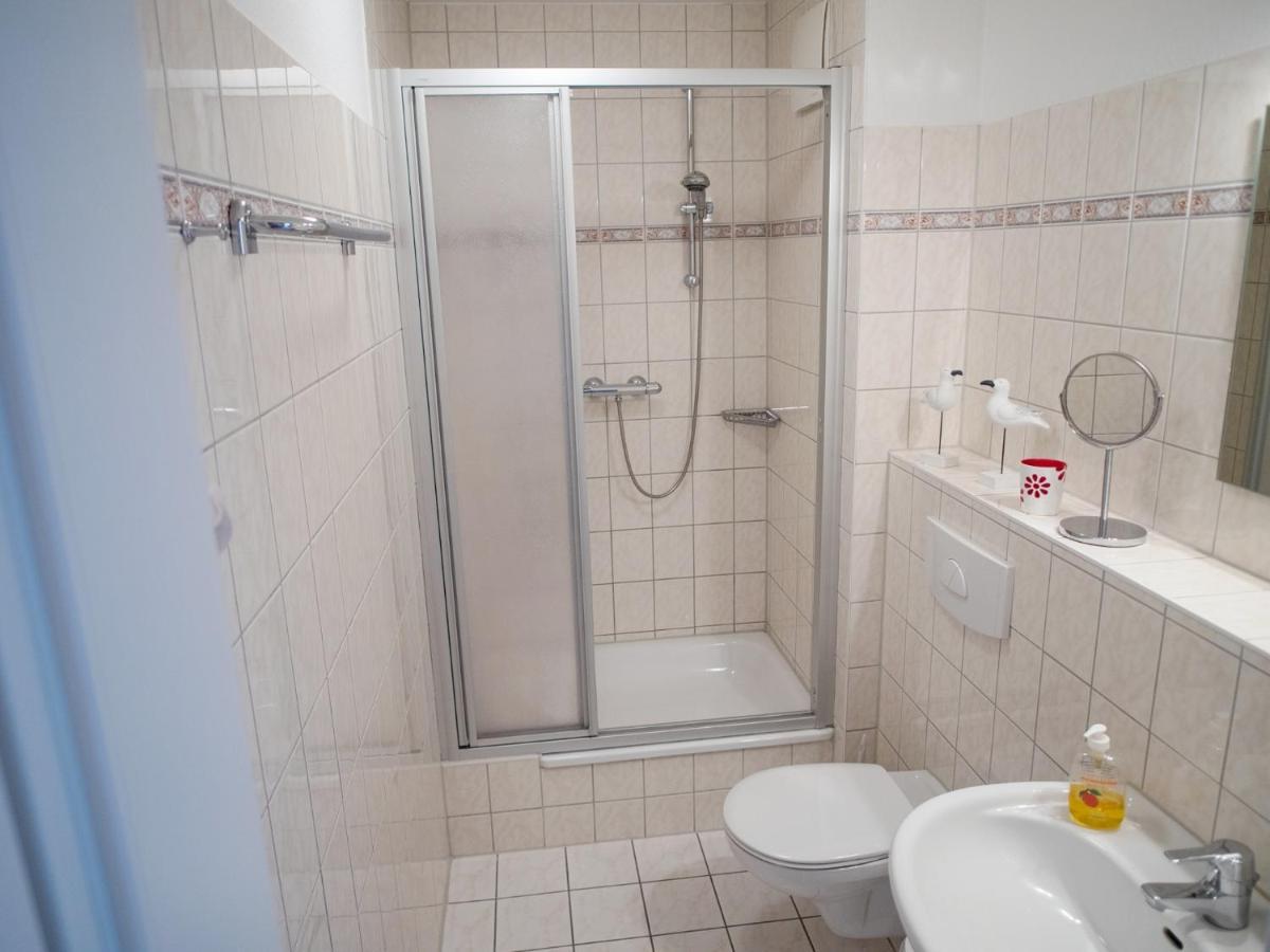 Residenz Am Strand Wohnung 2-43 Цингст Екстер'єр фото